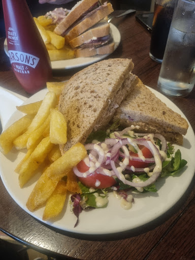 Photo of The Plume of Feathers - Station Rd, Barlaston, Stoke-on-Trent ST12 9DH