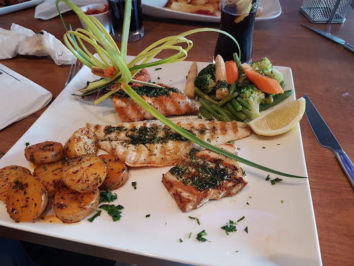 Photo of Alim-Et Larkfield - 753-757 London Rd, East Malling, Aylesford ME20 6DE