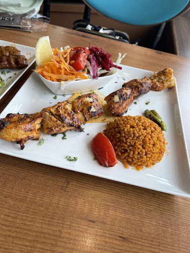 Photo of Alim-Et Larkfield - 753-757 London Rd, East Malling, Aylesford ME20 6DE