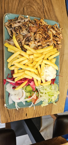 Photo of Dubai Shawarma Kilburn - 188 Kilburn High Rd, London NW6 4JD