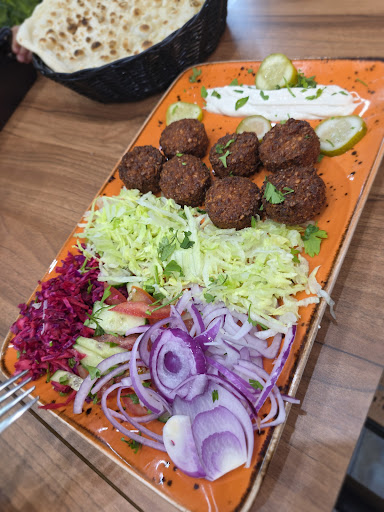 Photo of Dubai Shawarma Kilburn - 188 Kilburn High Rd, London NW6 4JD