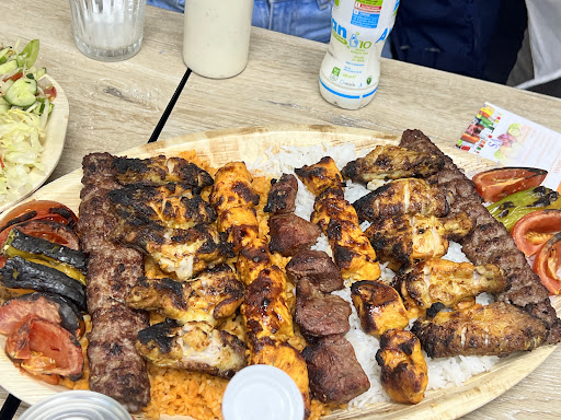 Photo of Dubai Grill & Shawarma - 17 Green Lanes, London N13 4TT