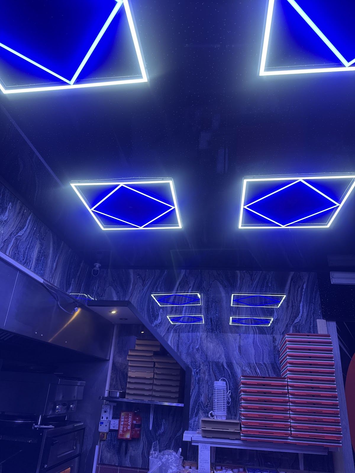 Photo of Britannia Pizza & Kebab House - 47 Leeming St, Mansfield NG18 1NB