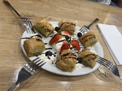 Photo of Deniz Turkish Restaurant - 91 Outram St, Sutton-in-Ashfield NG17 4BG