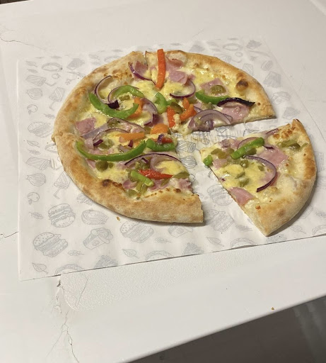 Photo of Moon Pizza & Kebab & burgers - 32 Outram St, Sutton-in-Ashfield NG17 4FS