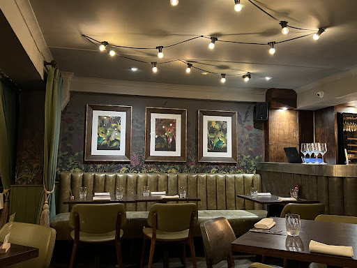 Photo of Vaasu by Atul Kochhar - 2 Chapel St, Marlow SL7 1DD