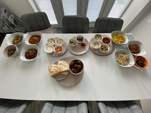 Photo of Tyros Lebanese Food - 7 Tiviot Dl, Stockport SK1 1TA