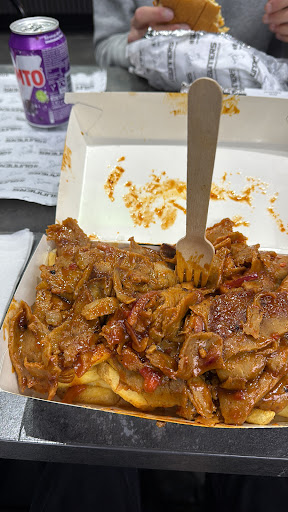 Photo of Gunners Kitchen Rochdale - 85 Milkstone Rd, Rochdale OL11 1NT