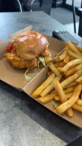 Photo of Gunners Kitchen Rochdale - 85 Milkstone Rd, Rochdale OL11 1NT