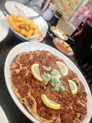 Photo of Alsham Restaurant _ مطعم الشام - 35-43 George St, Newcastle upon Tyne NE4 7JN