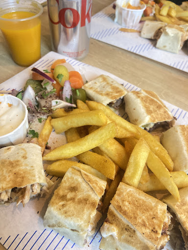 Photo of Shawarmerz Restaurant - 1 Nun St, Newcastle upon Tyne NE1 5AG