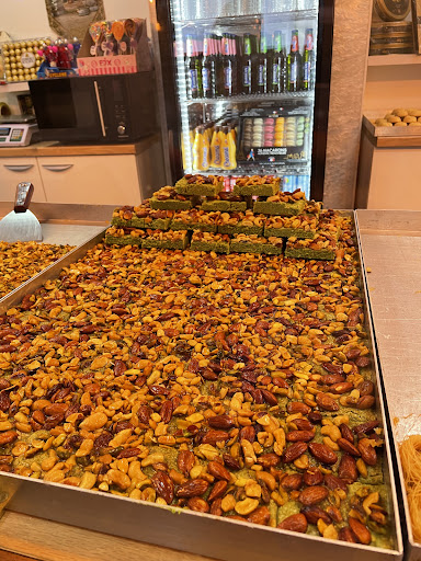 Photo of MAL ALSHAM ( shawarma- Burger - Pizza - chicken) - 229 Wilmslow Rd, Manchester M14 5LW