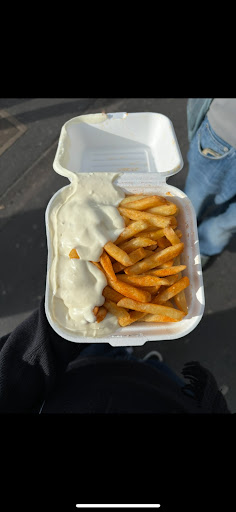 Photo of Zaytoni - 127A Oxford Rd, Manchester M1 7DY
