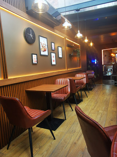 Photo of Cheetham Star - 18-19 Bury Old Rd, Manchester, Salford M7 4QJ