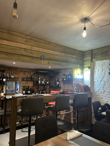 Photo of Bite Express Ltd - 63A Bartholomew St, Newbury RG14 7BE