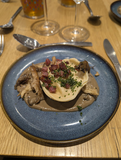 Photo of Hillen's Kitchen - 5Q Faraday Rd, Newbury RG14 2AD