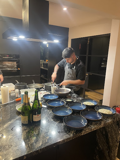 Photo of Hillen's Kitchen - 5Q Faraday Rd, Newbury RG14 2AD