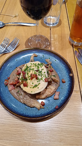 Photo of Hillen's Kitchen - 5Q Faraday Rd, Newbury RG14 2AD