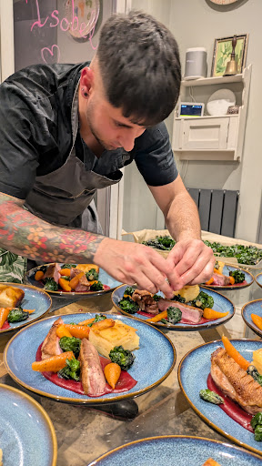 Photo of Hillen's Kitchen - 5Q Faraday Rd, Newbury RG14 2AD