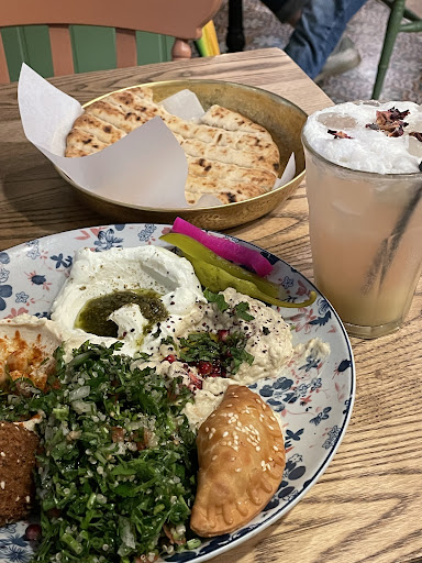 Photo of Comptoir Libanais Reading - Unit R50, The Oracle, Reading RG1 2AG