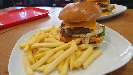 Photo of KYANEEZ - 103 Basingstoke Rd, Reading RG2 0HA