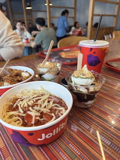 Photo of Jollibee Nottingham - 46, 48 Clumber St, Nottingham NG1 3GB