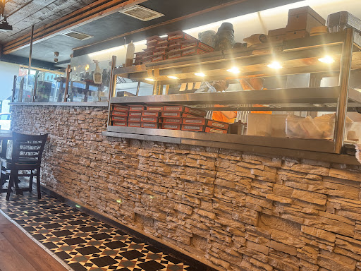 Photo of Manjaros Restaurant Middlesbrough - 186 Linthorpe Rd, Middlesbrough TS1 3RF