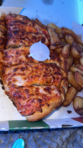 Photo of Munchies Eston - 136 High St, Eston, Middlesbrough TS6 9EN