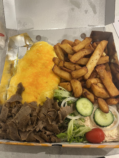 Photo of Munchies Eston - 136 High St, Eston, Middlesbrough TS6 9EN