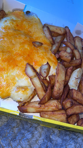Photo of Munchies Eston - 136 High St, Eston, Middlesbrough TS6 9EN
