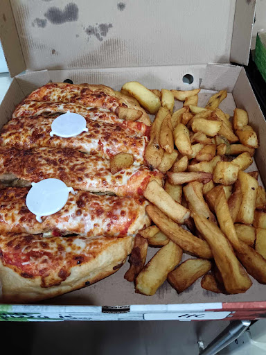 Photo of Munchies Eston - 136 High St, Eston, Middlesbrough TS6 9EN