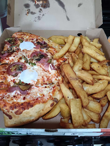 Photo of Munchies Eston - 136 High St, Eston, Middlesbrough TS6 9EN