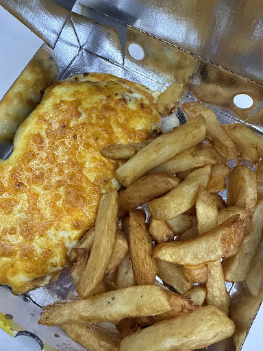 Photo of Munchies Eston - 136 High St, Eston, Middlesbrough TS6 9EN