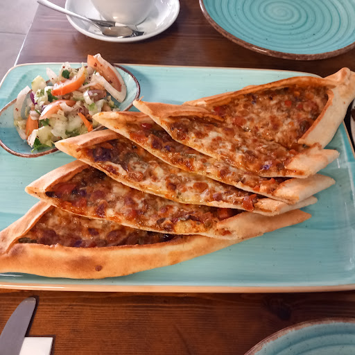 Photo of Efe’s - UNIT 1, 243 Linthorpe Rd, Middlesbrough TS1 4AU