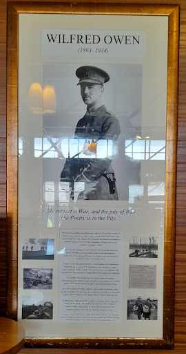 Photo of The Wilfred Owen - JD Wetherspoon - 17 Willow St, Oswestry SY11 1AF