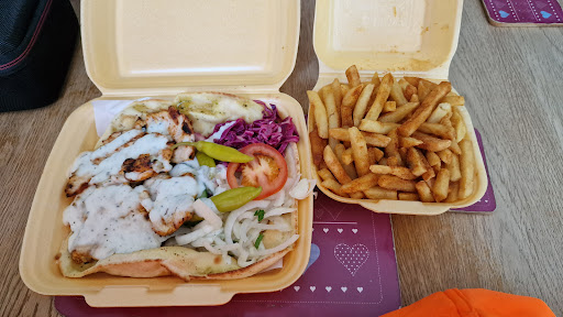 Photo of EFES - 6 Clifton Parade, Farington, Leyland PR25 4YU