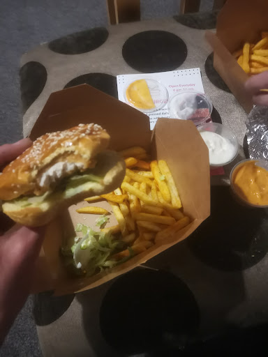 Photo of Mondo Burger - 7 St. Leonards Bridge, Perth PH2 0DR