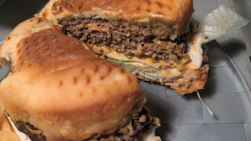 Photo of Ozy's Grill - 176 South St, Perth PH2 8NY