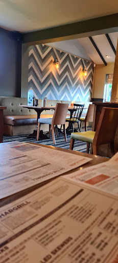 Photo of Harvester Broxden Manor Perth - 3 Broxden Ave, Perth PH2 0PX