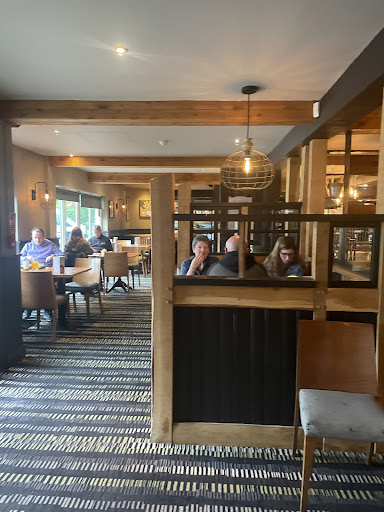 Photo of Harvester Broxden Manor Perth - 3 Broxden Ave, Perth PH2 0PX