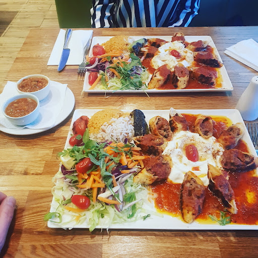 Photo of Deniz Restaurant - 59 Southernhay, Basildon SS14 1EU