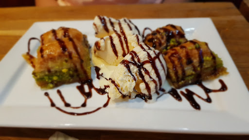 Photo of Deniz Restaurant - 59 Southernhay, Basildon SS14 1EU