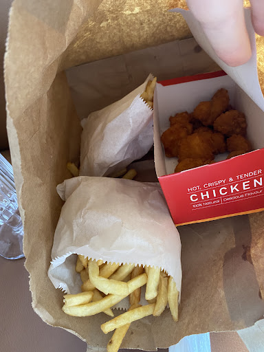 Photo of Munchy Chicken Basildon - 18 South Walk, Basildon SS14 1BZ