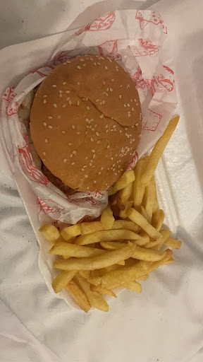 Photo of Maya's - 14 Gillygate, Pontefract WF8 1PQ