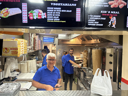 Photo of Stubbington Kebab House - 15 Stubbington Grn, Fareham PO14 2JG