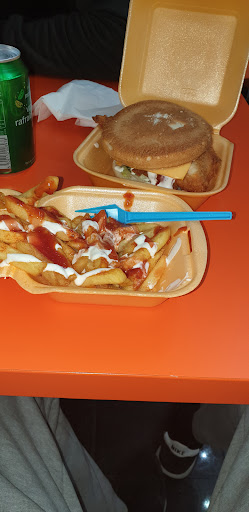 Photo of MR ZANAS FRIED CHICKEN Leeds Road - 963 Leeds Rd, Bradford BD3 8JB