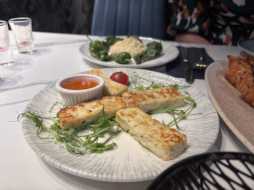 Photo of Kaya Meze bar - 106 High St, Rochester ME1 1JT