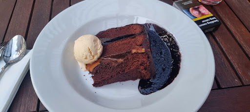 Photo of Prince Of Wales Chatham - 1 - 3 Railway St, Chatham ME4 4JW