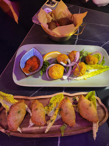 Photo of Fambul Restaurant and Bar - 164 High St, Gillingham ME7 1AJ