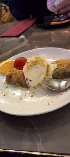 Photo of Vlora Restaurant and Cocktail Bar - 133 High St, Rushden NN10 0NX